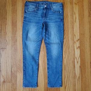 AEO skinny Jeans American Eagle Outfitters skinny jeans NWOT AE jeans 12 short